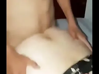 Young boy fucks Mature Wife - Jovencito se coge a madura. El esposo graba